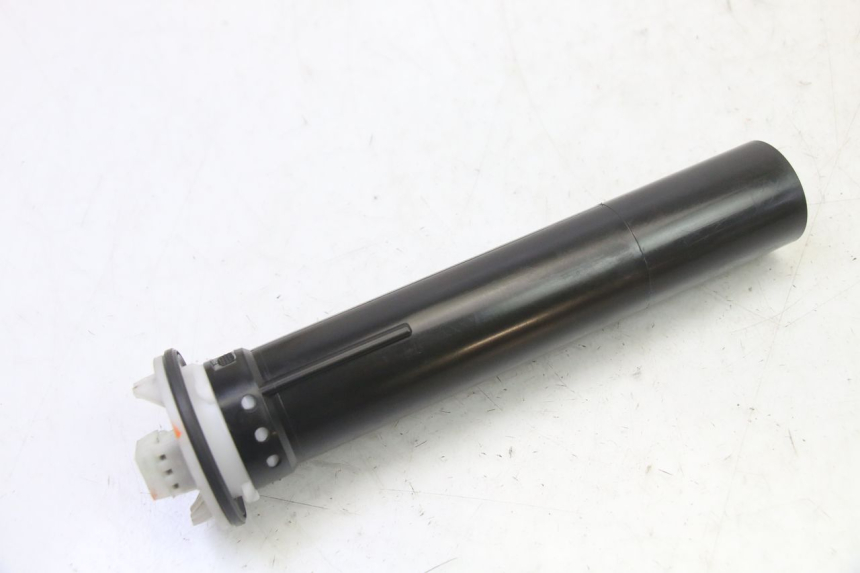 photo de MEDIDOR DE COMBUSTÍVEL DO TANQUE PIAGGIO MP3 HPE 310 (2024 - 2025) - Ampliação técnica