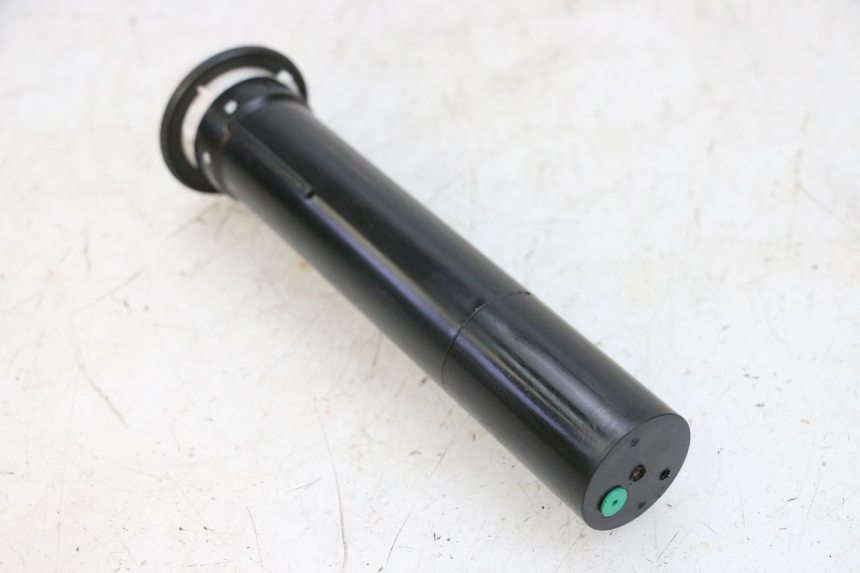 photo de MEDIDOR DE COMBUSTÍVEL DO TANQUE PIAGGIO MP3 HPE 300 (2019 - 2026) - Detalhe da peça