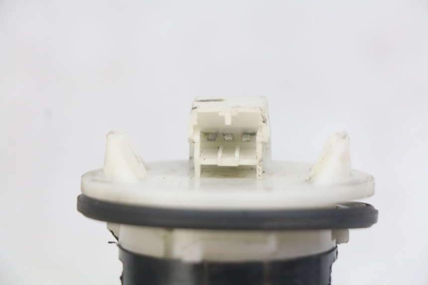 photo de MEDIDOR DE COMBUSTÍVEL DO TANQUE PIAGGIO MP3 LT 400 (2007 - 2012) - Zoom do estado de desgaste