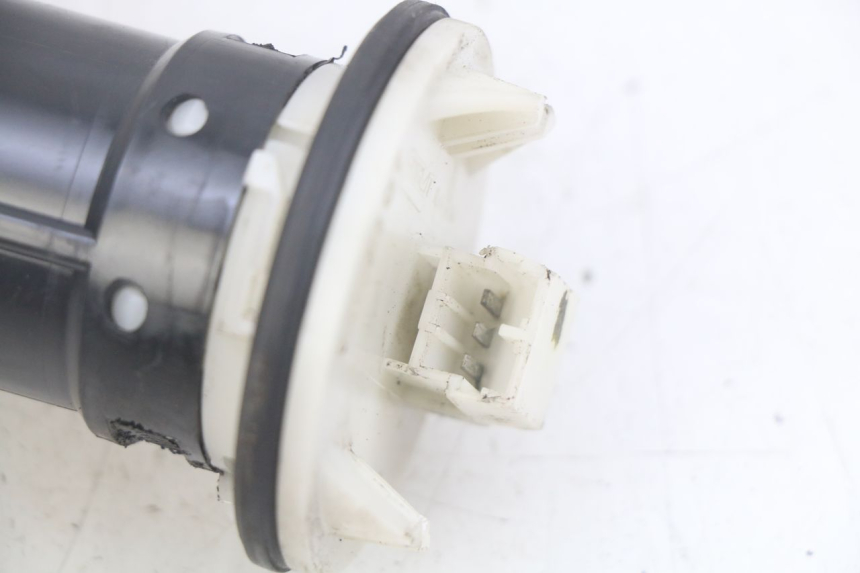 photo de MEDIDOR DE COMBUSTÍVEL DO TANQUE PIAGGIO MP3 LT 400 (2007 - 2012) - Outro ângulo de visão