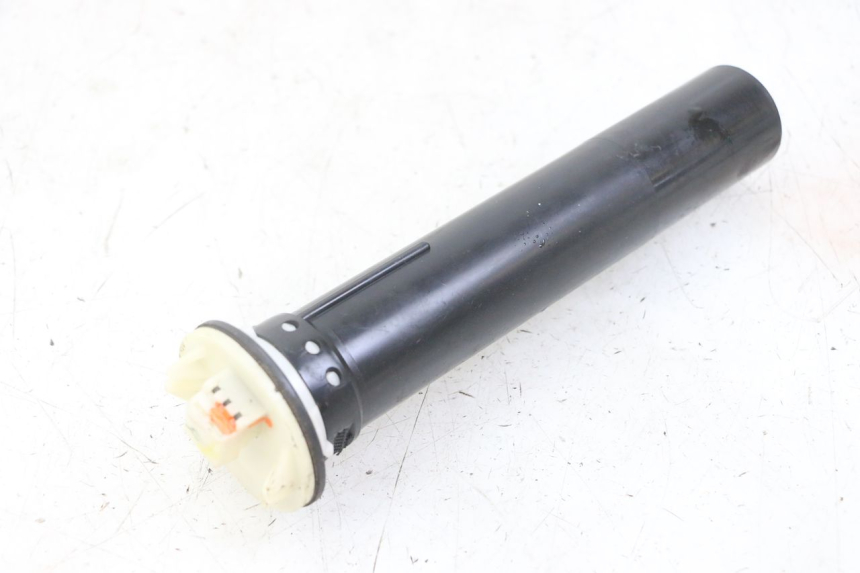 photo de MEDIDOR DE COMBUSTÍVEL DO TANQUE PIAGGIO MP3 LT 400 (2007 - 2012) - Vista principal