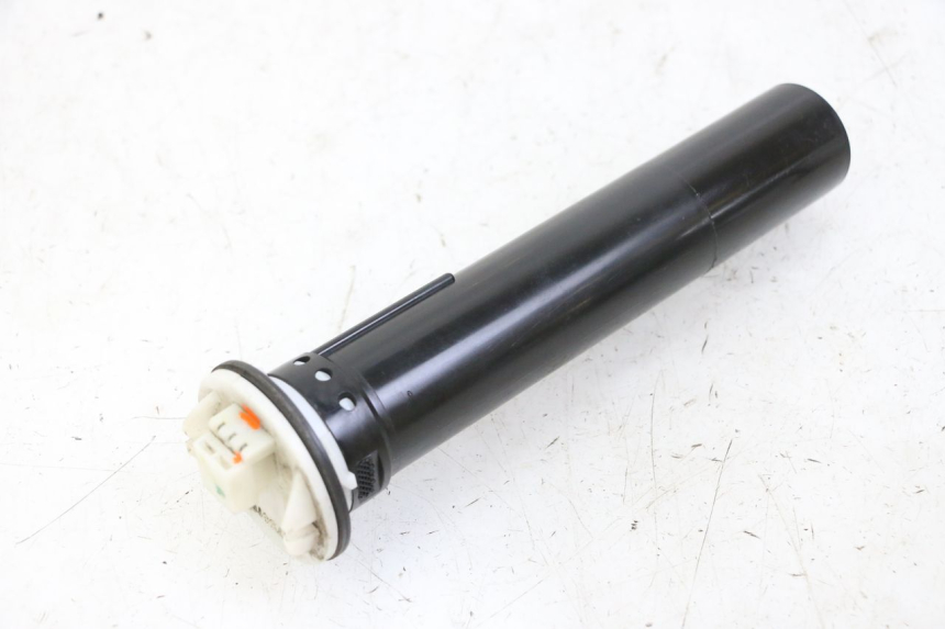 photo de MEDIDOR DE COMBUSTÍVEL DO TANQUE PIAGGIO MP3 500 (2014 - 2017) - Vista principal