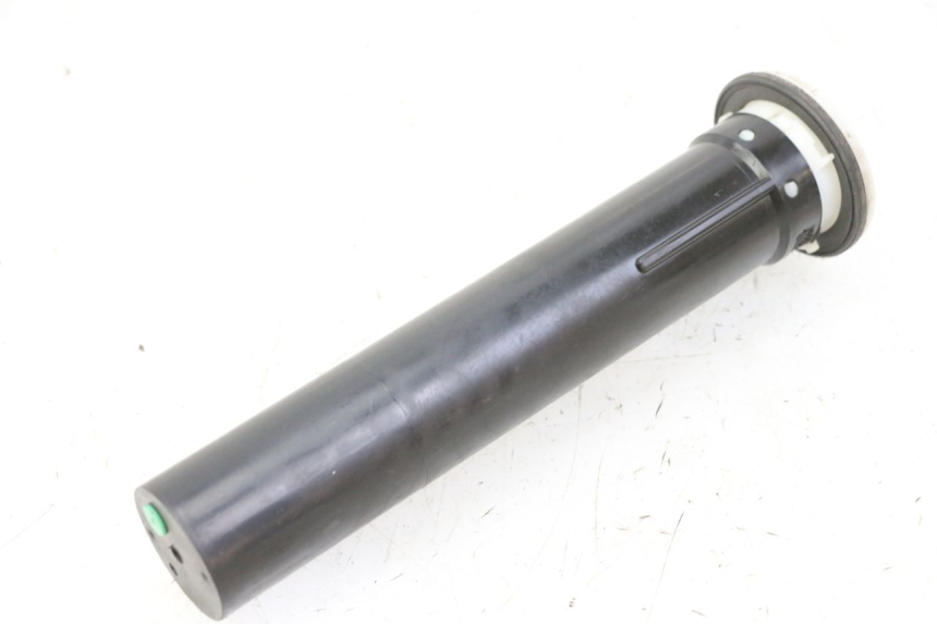 photo de MEDIDOR DE COMBUSTÍVEL DO TANQUE PIAGGIO MP3 RL 250 (2006 - 2010) - Vista geral