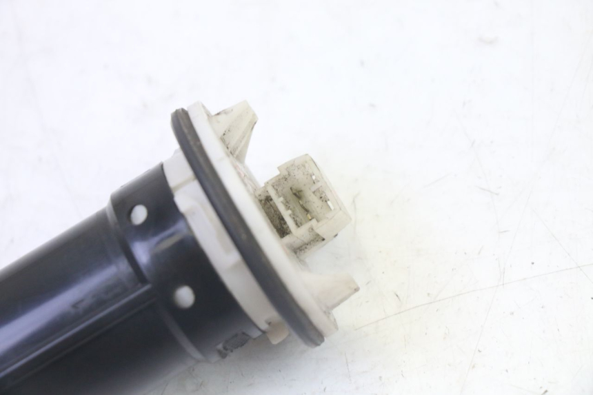 photo de MEDIDOR DE COMBUSTÍVEL DO TANQUE PIAGGIO MP3 500 (2011 - 2015) - Detalhe da peça