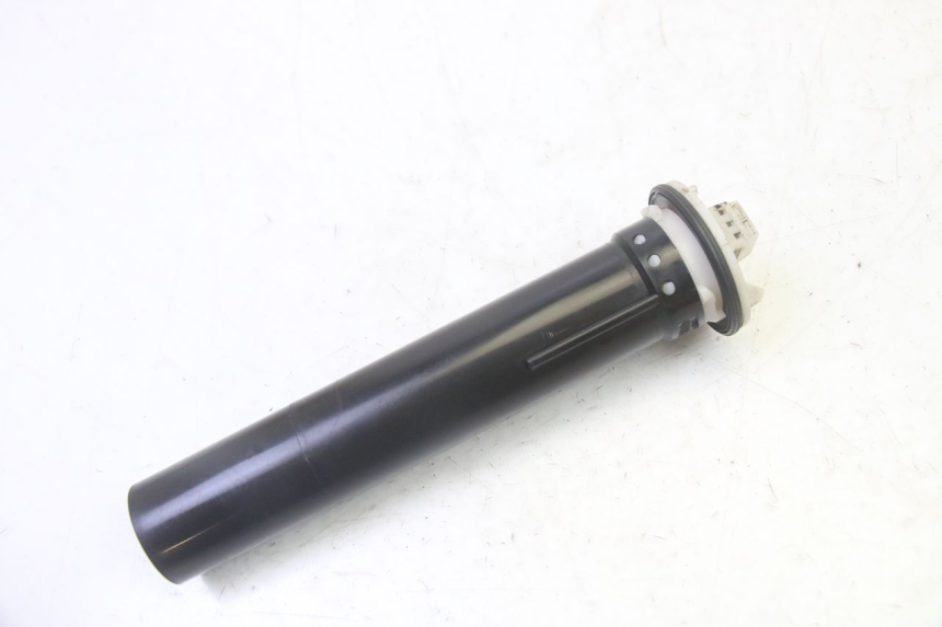 photo de MEDIDOR DE COMBUSTÍVEL DO TANQUE PIAGGIO MP3 500 (2011 - 2015) - Outro ângulo de visão