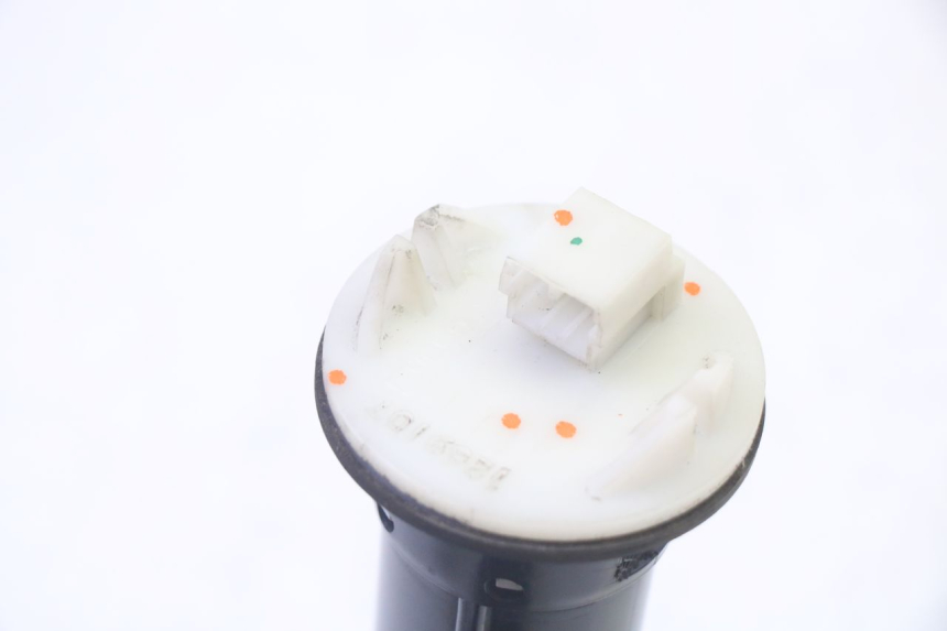 photo de MEDIDOR DE COMBUSTÍVEL DO TANQUE PIAGGIO MP3 RL 250 (2006 - 2010) - Zoom do estado de desgaste