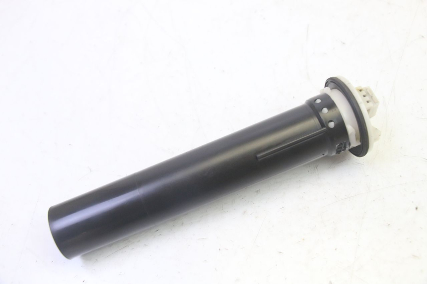 photo de MEDIDOR DE COMBUSTÍVEL DO TANQUE PIAGGIO MP3 125 (2006 - 2014) - Zoom do estado de desgaste