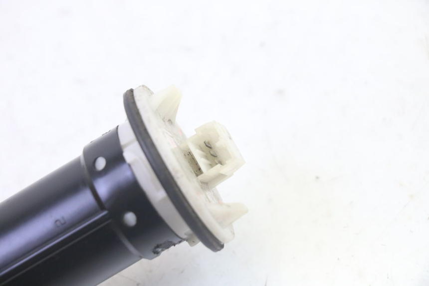 photo de MEDIDOR DE COMBUSTÍVEL DO TANQUE PIAGGIO MP3 RL 250 (2006 - 2010) - Detalhe da peça
