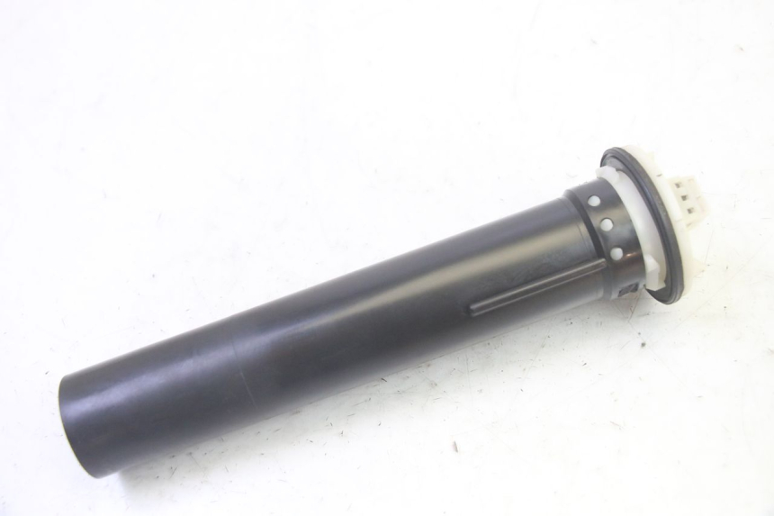 photo de MEDIDOR DE COMBUSTÍVEL DO TANQUE PIAGGIO MP3 RL 250 (2006 - 2010) - Zoom do estado de desgaste