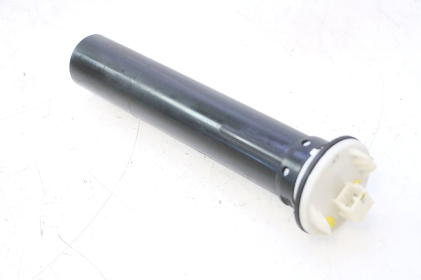 photo de MEDIDOR DE COMBUSTÍVEL DO TANQUE PIAGGIO MP3 500 (2011 - 2015) - Vista principal