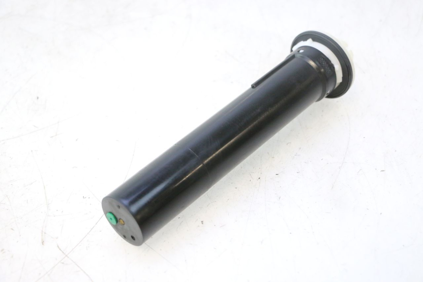 photo de MEDIDOR DE COMBUSTÍVEL DO TANQUE PIAGGIO MP3 500 (2011 - 2015) - Outro ângulo de visão