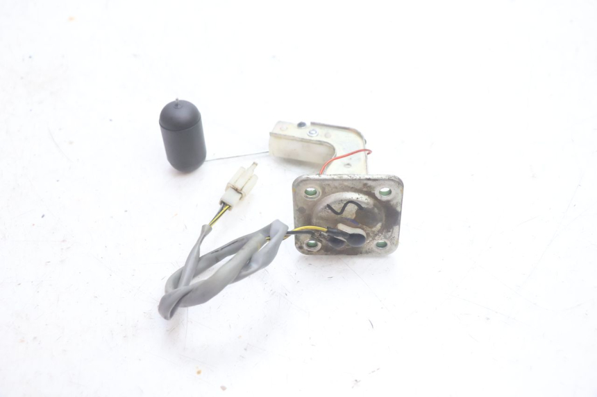 photo de MEDIDOR DE COMBUSTÍVEL DO TANQUE PIAGGIO NEW TYPHOON 50 (2018 - 2021) - Zoom do estado de desgaste