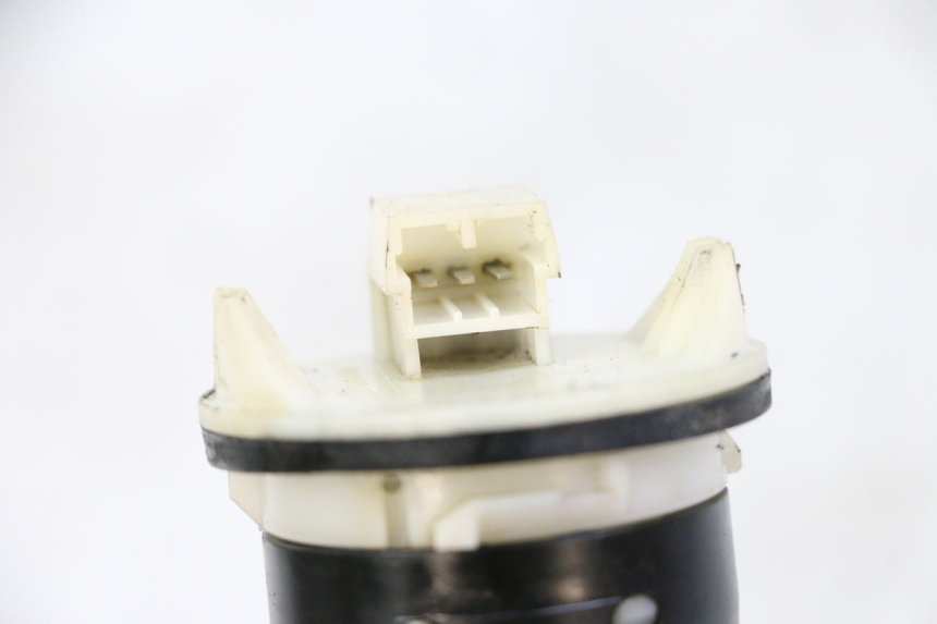 photo de MEDIDOR DE COMBUSTÍVEL DO TANQUE PIAGGIO VESPA GRANTURISMO 200 (2004 - 2005) - Ampliação técnica