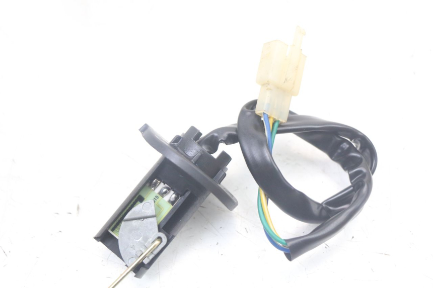 photo de MEDIDOR DE COMBUSTÍVEL DO TANQUE TNT MOTOR ROMA 10' 4T 50 (2007 - 2018) - Detalhe da peça