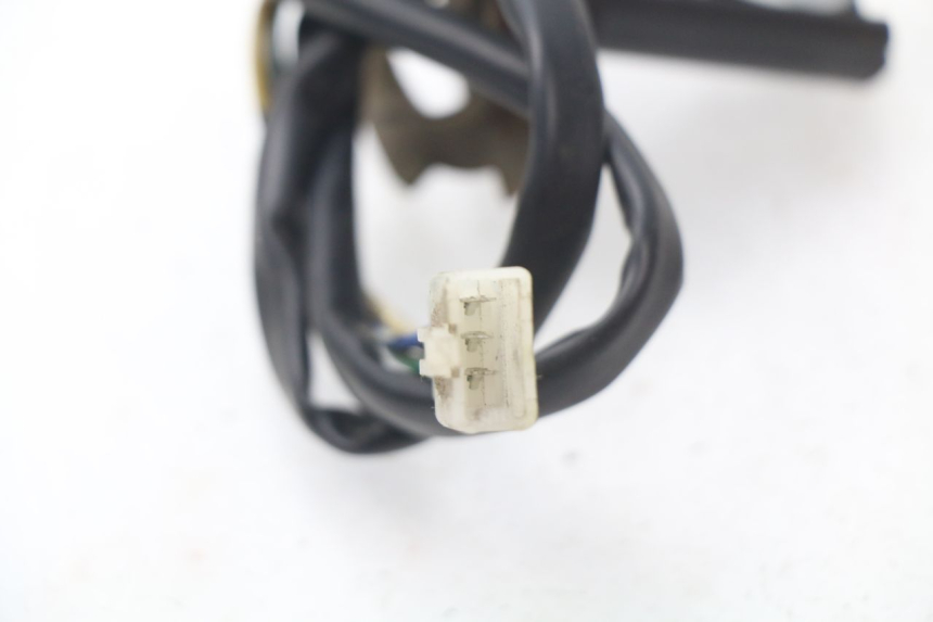 photo de MEDIDOR DE COMBUSTÍVEL DO TANQUE TURBHO RP 50 (2018 - 2022) - Outro ângulo de visão