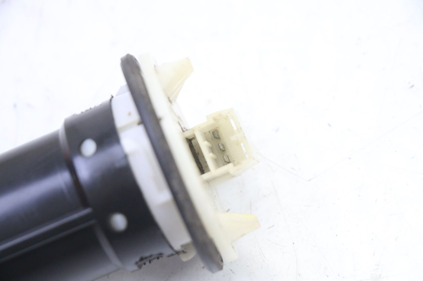 photo de MEDIDOR DE COMBUSTÍVEL DO TANQUE GILERA RUNNER SP 50 (2006 - 2008) - Detalhe da peça