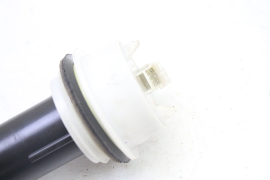 photo de MEDIDOR DE COMBUSTÍVEL DO TANQUE PEUGEOT SATELIS 250 (2006 - 2012) - Detalhe da peça