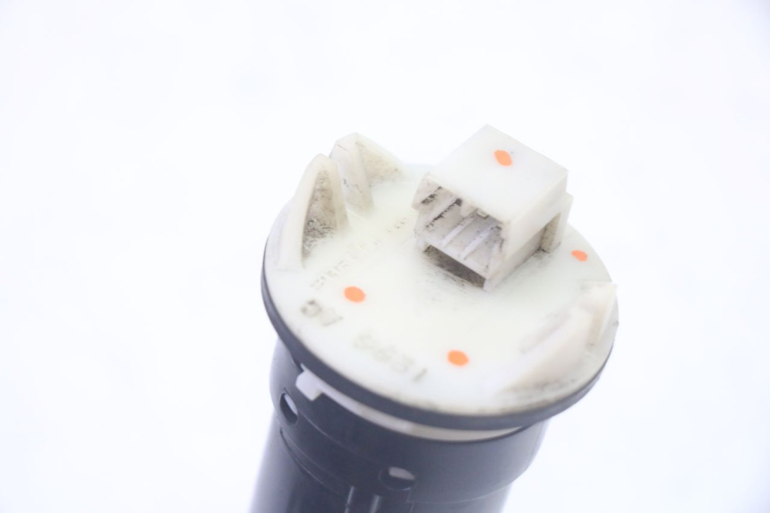 photo de MEDIDOR DE COMBUSTÍVEL DO TANQUE PEUGEOT SATELIS 125 (2006 - 2009) - Zoom do estado de desgaste