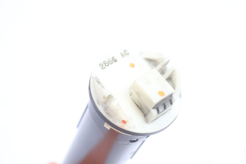 photo de MEDIDOR DE COMBUSTÍVEL DO TANQUE PEUGEOT SATELIS 125 (2006 - 2009) - Zoom do estado de desgaste