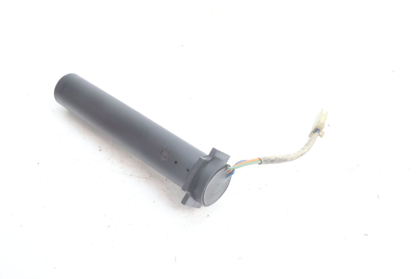 photo de MEDIDOR DE COMBUSTÍVEL DO TANQUE APRILIA SCARABEO GT 125 (1999 - 2007) - Detalhe da peça