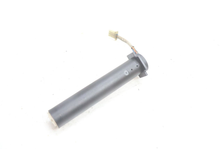 photo de MEDIDOR DE COMBUSTÍVEL DO TANQUE APRILIA SCARABEO GT 125 (1999 - 2007) - Zoom do estado de desgaste