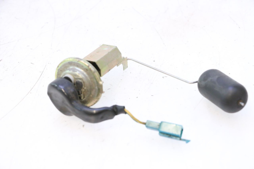 photo de MEDIDOR DE COMBUSTÍVEL DO TANQUE PEUGEOT SPEEDFIGHT LC 50 (1996 - 2002) - Outro ângulo de visão