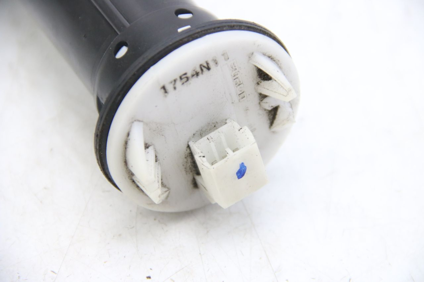 photo de MEDIDOR DE COMBUSTÍVEL DO TANQUE APRILIA SR 2T 50 (2012 - 2017) - Detalhe da peça
