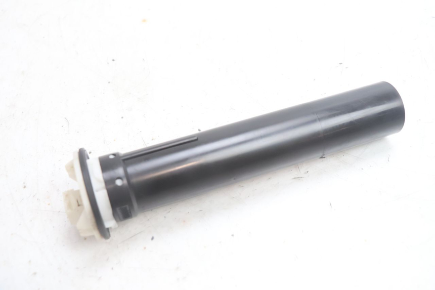 photo de MEDIDOR DE COMBUSTÍVEL DO TANQUE APRILIA SR 2T 50 (2012 - 2017) - Outro ângulo de visão
