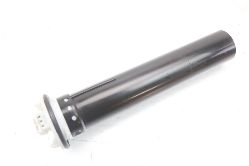 photo de MEDIDOR DE COMBUSTÍVEL DO TANQUE APRILIA SR MOTARD 50 (2012 - 2018) - Outro ângulo de visão