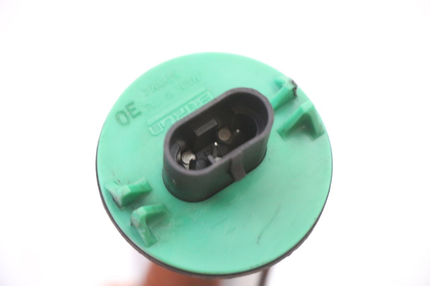 photo de MEDIDOR DE COMBUSTÍVEL DO TANQUE PIAGGIO SUPER LX 125 (2000 - 2003) - Zoom do estado de desgaste