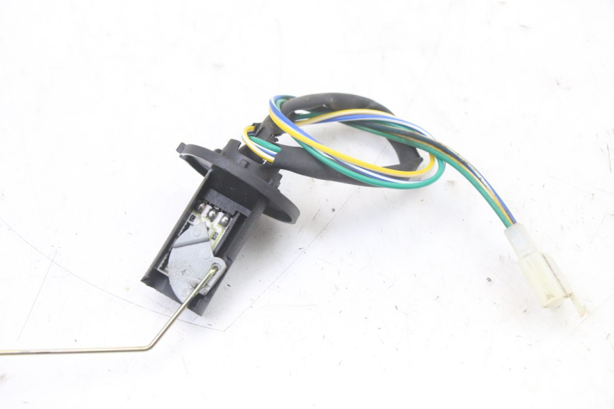 photo de MEDIDOR DE COMBUSTÍVEL DO TANQUE TNT MOTOR ROMA 10' 4T 50 (2019 - 2022) - Detalhe da peça