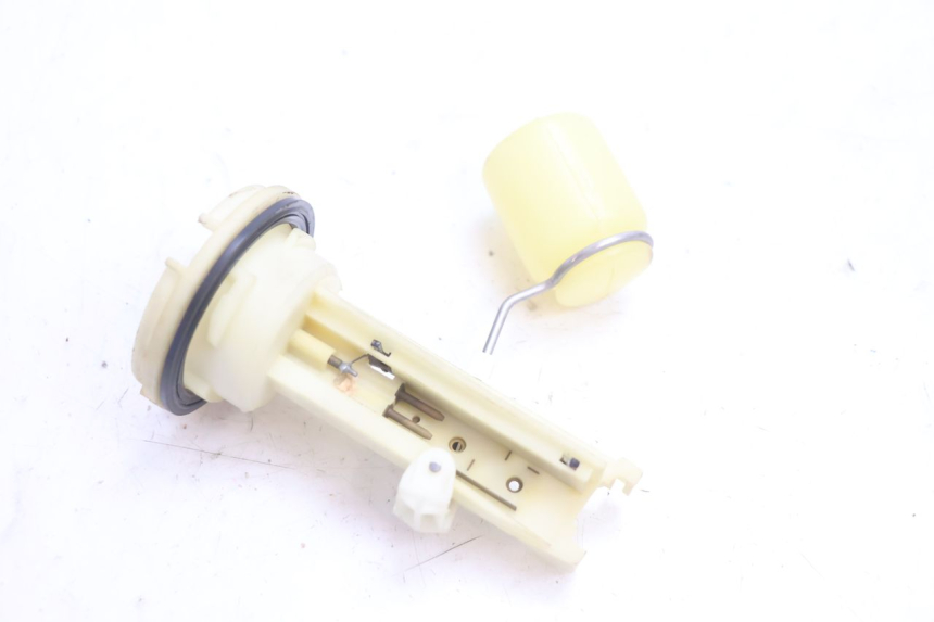 photo de MEDIDOR DE COMBUSTÍVEL DO TANQUE PEUGEOT TREKKER TKR 50 (2005 - 2014) - Detalhe da peça
