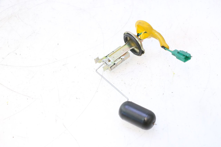 photo de MEDIDOR DE COMBUSTÍVEL DO TANQUE PEUGEOT TREKKER 50 (1995 - 2004) - Outro ângulo de visão