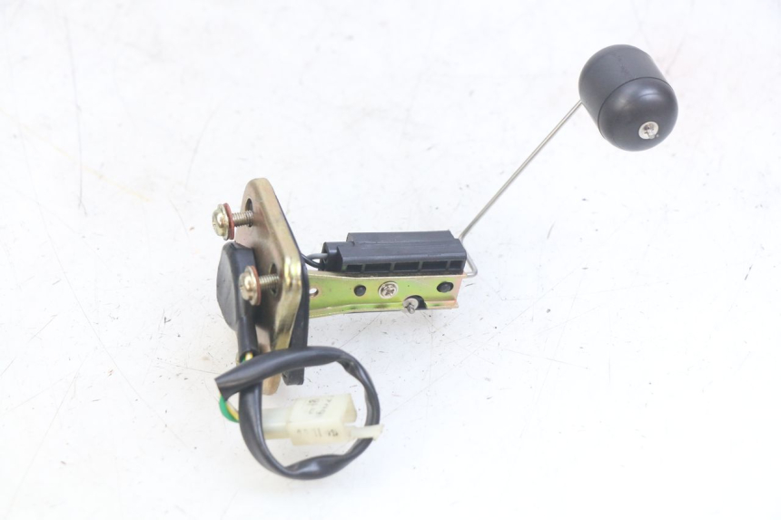 photo de MEDIDOR DE COMBUSTÍVEL DO TANQUE PEUGEOT TWEET 125 (2018 - 2021) - Ampliação técnica