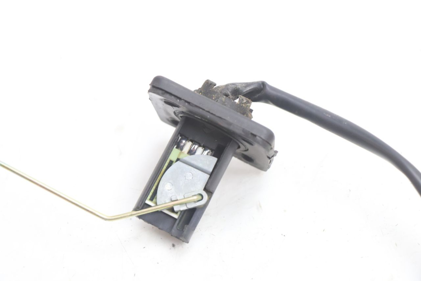 photo de MEDIDOR DE COMBUSTÍVEL DO TANQUE PEUGEOT V-CLIC VCLIC 50 (2007 - 2013) - Detalhe da peça