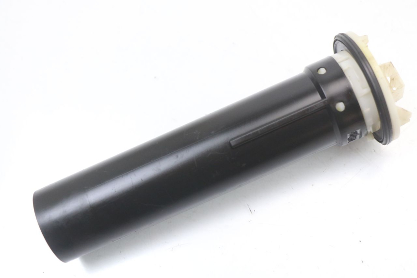 photo de MEDIDOR DE COMBUSTÍVEL DO TANQUE PIAGGIO VESPA LX 2T 50 (2005 - 2013) - Zoom do estado de desgaste