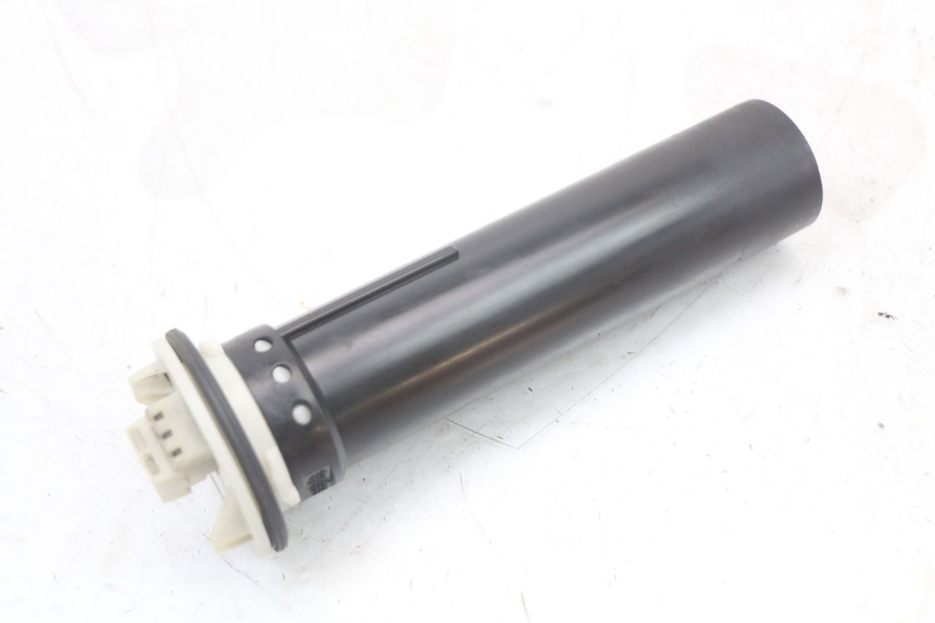 photo de MEDIDOR DE COMBUSTÍVEL DO TANQUE PIAGGIO VESPA LX 2T 50 (2005 - 2013) - Outro ângulo de visão
