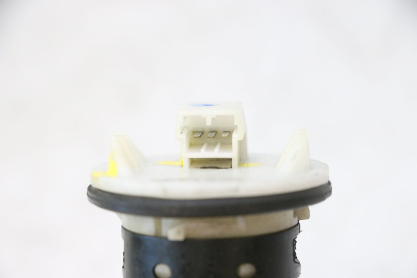 photo de MEDIDOR DE COMBUSTÍVEL DO TANQUE PIAGGIO VESPA LX 2T 50 (2005 - 2013) - Ampliação técnica