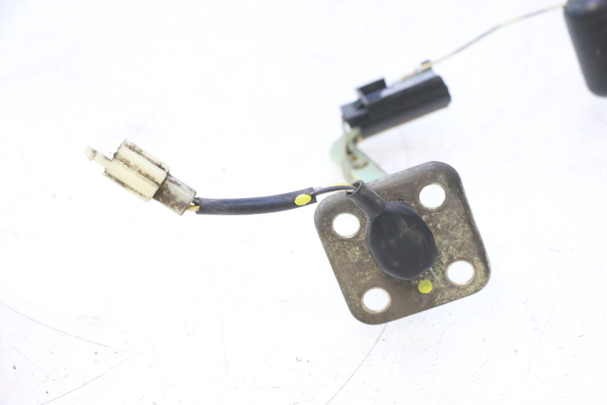 photo de MEDIDOR DE COMBUSTÍVEL DO TANQUE PEUGEOT VIVACITY NEW 2T 50 (2008 - 2017) - Zoom do estado de desgaste