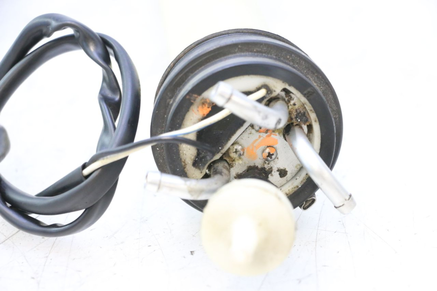 photo de MEDIDOR DE TANQUE DE COMBUSTÍVEL YAMAHA WAVE RUNNER GP R 1200 (2000 - 2003) - Ampliação técnica