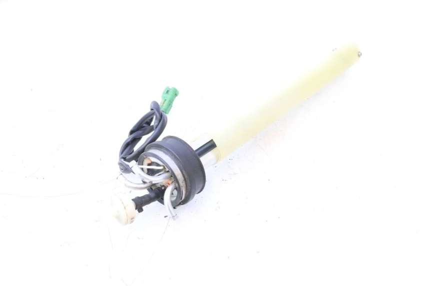 photo de MEDIDOR DE TANQUE DE COMBUSTÍVEL YAMAHA WAVE RUNNER GP R 1200 (2000 - 2003) - Vista geral