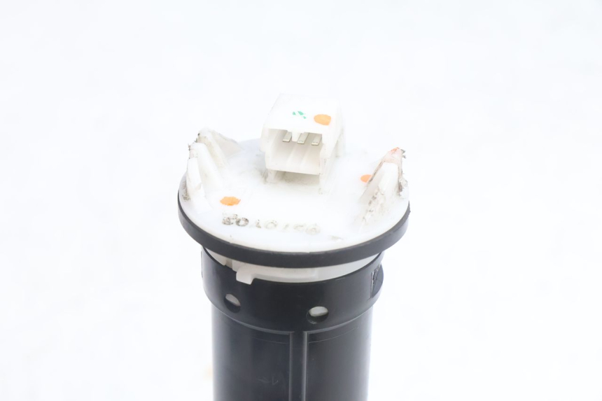 photo de MEDIDOR DE TANQUE DE COMBUSTÍVEL YAMAHA X-MAX XMAX 125 (2010 - 2013) - Outro ângulo de visão