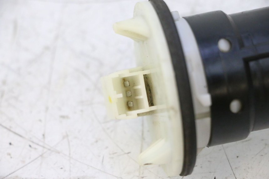photo de MEDIDOR DE TANQUE DE COMBUSTÍVEL PIAGGIO X8 STREET 125 (2006 - 2007) - Detalhe da peça