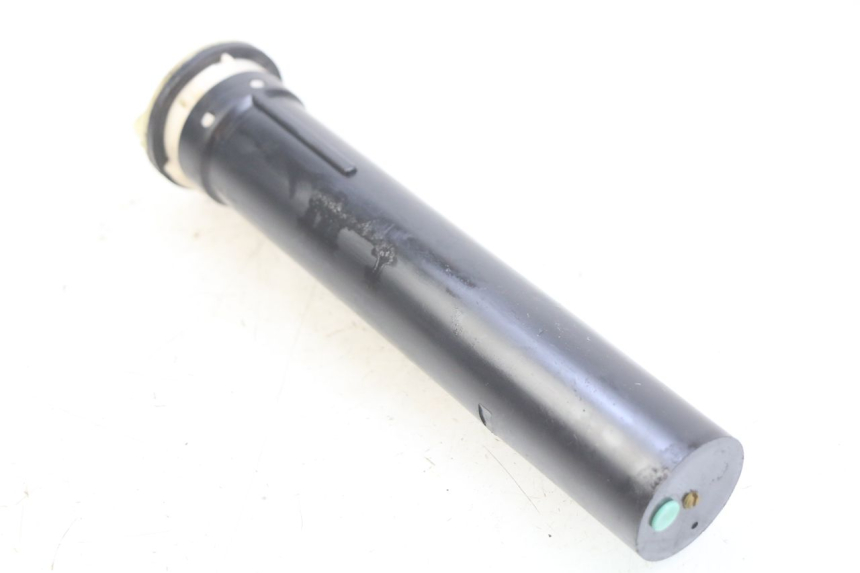 photo de MEDIDOR DE COMBUSTÍVEL DO TANQUE PIAGGIO X8 125 (2004 - 2007) - Zoom do estado de desgaste