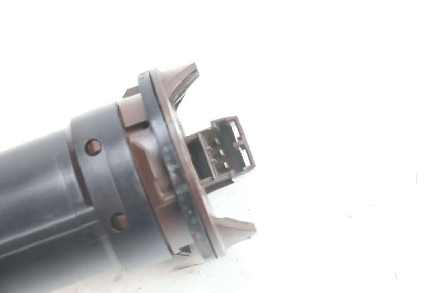photo de MEDIDOR DE TANQUE DE COMBUSTÍVEL PIAGGIO X9 AMALFI 180 (2000 - 2003) - Detalhe da peça