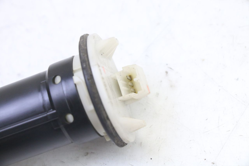 photo de MEDIDOR DE COMBUSTÍVEL DO TANQUE PIAGGIO X9 EVOLUTION 125 (2003 - 2007) - Detalhe da peça