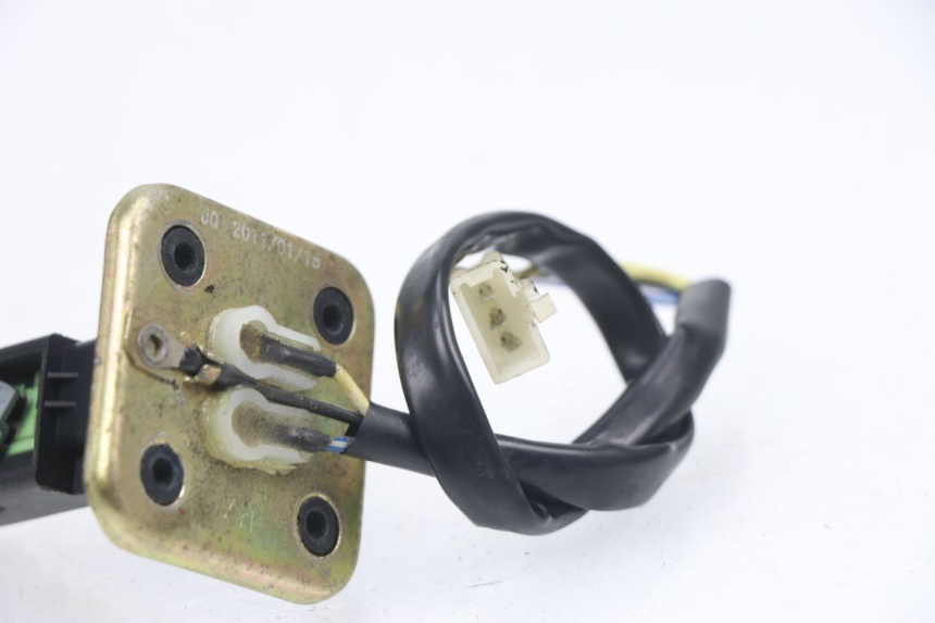 photo de MEDIDOR DE COMBUSTÍVEL DO TANQUE RAZZO XENON 4T 50 (2008 - 2012) - Detalhe da peça