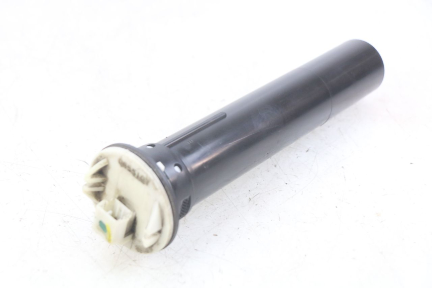 photo de MEDIDOR DE COMBUSTÍVEL DO TANQUE PIAGGIO XEVO - X EVO 125 (2007 - 2017) - Vista principal