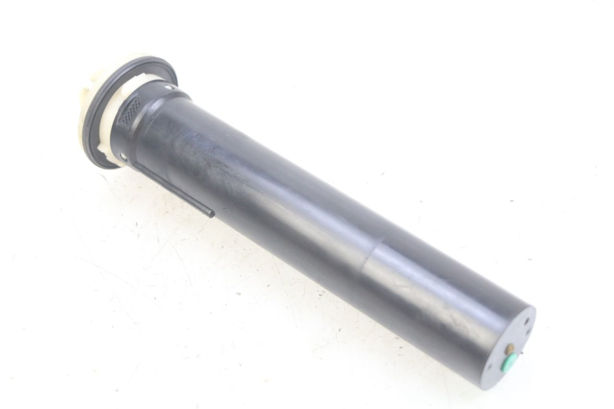 photo de MEDIDOR DE COMBUSTÍVEL DO TANQUE PIAGGIO XEVO - X EVO 125 (2007 - 2017) - Outro ângulo de visão