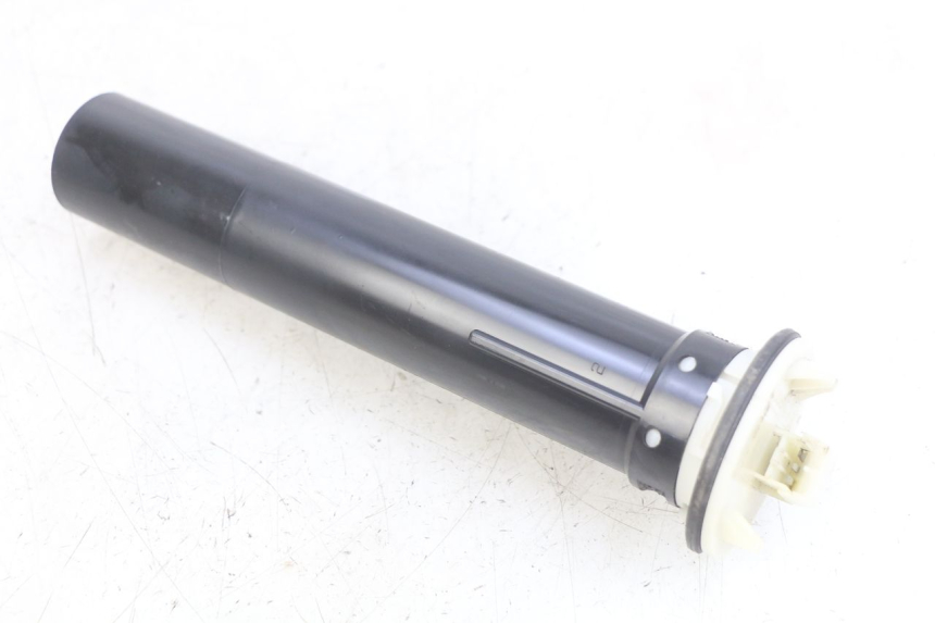 photo de MEDIDOR DE COMBUSTÍVEL DO TANQUE PIAGGIO XEVO - X EVO 125 (2007 - 2017) - Vista principal